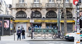 Gibert Jeune may close for good. Olivier Nora fired at Grasset. Turmoil on Paris' left bank!