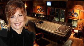 Mylène Farmer et Cécile de France au Studio Guillaume Tell, à Suresnes
