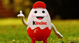 Kinder s'appuie sur les call-centers de Foundever et le callbot de Zaion pour gérer la crise