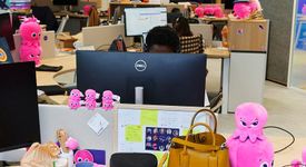 Nous allons aider les centres d'appels à gagner la bataille des services. Jean-Louis Borloo