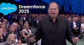 Salesforce vend des Agents IA et des chaussettes logotées 18 dollars. The Growing Blowback Against Marc Benioff (New York Times)