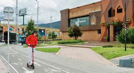 Pourquoi Goldman Sachs doit visiter un call-center, parler à un agent conversationnel, rencontrer Corinne Schamber ? Pourquoi Goldman Sachs doit visiter un call-center, parler à un agent conversationnel, rencontrer Corinne Schamber ?