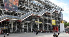 Une visite guidée et exclusive du Centre Pompidou est commercialisée 65 euros… sur une plateforme qui s’appelle Airbnb