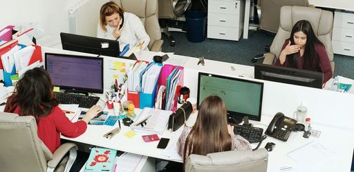 La permanence téléphonique réinventée, grâce à l’IA, tout comme l’analyse des conversations téléphoniques La permanence téléphonique réinventée, grâce à l’IA, tout comme l’analyse des conversations téléphoniques