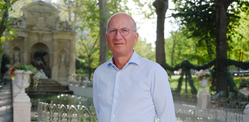 Un prof venu d’ailleurs, la mission mémorable de McKinsey à l'Éducation nationale Un prof venu d’ailleurs, la mission mémorable de McKinsey à l'Éducation nationale
