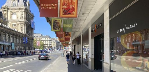 Au BHV, Frédéric Merlin recherche un DAF. Le patron de la SGM rappelle dangeureusement Michel Oyahon ou Cédric Naudon