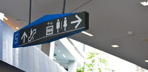 Les néerlandais de 2theloo vont vous donner envie d’aller aux toilettes en gare SNCF