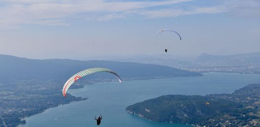 In&motion's Connected Airbags Deploy in 60 Milliseconds. In Annecy, a Customer Service Like No Other. In&motion's Connected Airbags Deploy in 60 Milliseconds. In Annecy, a Customer Service Like No Other.