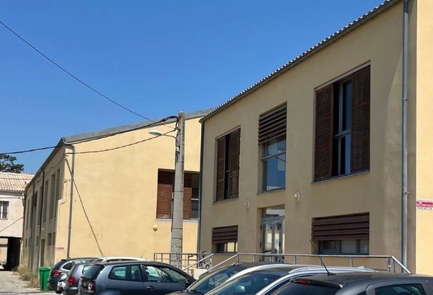Call-centers et locaux tertiaires équipés à Montfavet (Avignon)