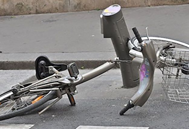 30% des Vélib’ seulement sont utilisables en station. Le 18 septembre, record du nombre de courses en une journée : 230 000