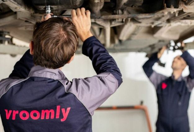Avec Vroomly, les garagistes disposent d’un Oscaro.com dopé à Mirakl