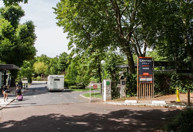 Le wifi dans les campings n’est pas gratuit, il est offert