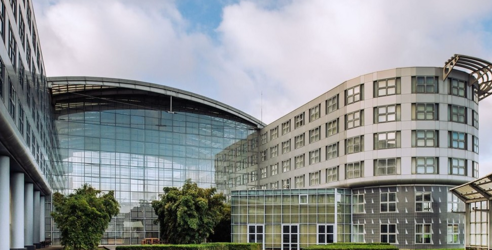 Van der Valk Paris CDG Airport? A Peaceful Night at Roissy CDG. And Efficient Seminars