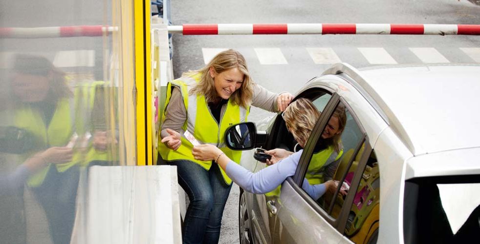 Flux libre sur l’autoroute, mutation de péagistes en télé-conseillers, la Sanef ouvre la voie