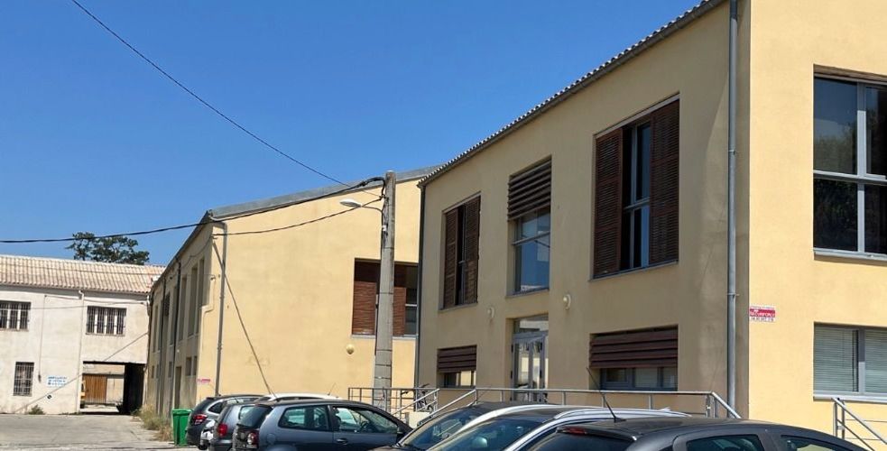 Call-centers et locaux tertiaires équipés à Montfavet (Avignon)