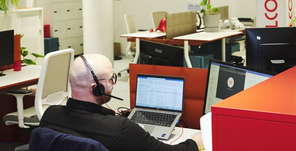 Grâce au connecteur universel de Vocalcom, Intelcia simplifie 7000 demandes d'allocation par jour.