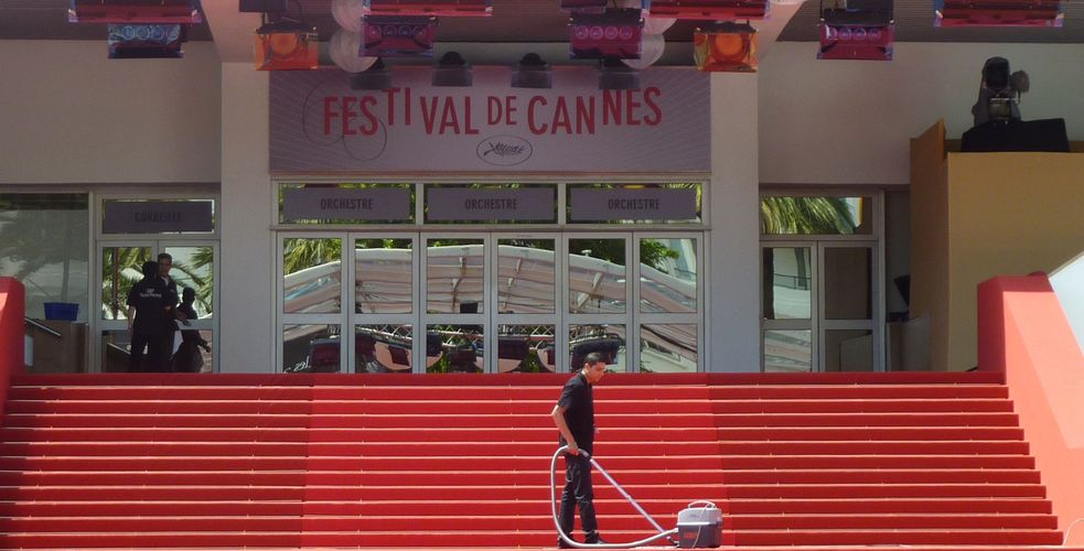 Call center anti-agressions sexuelles : Orange remporte l’appel d’offres du Festival de Cannes pour les trois prochaines éditions